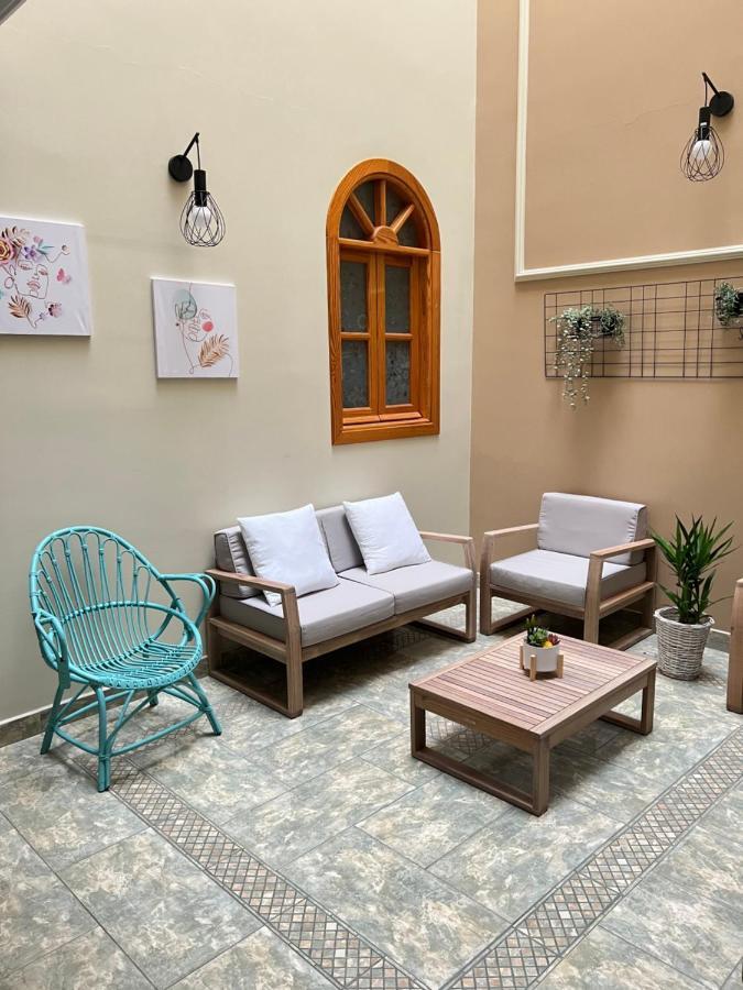 Апартаменты La Casa De Lola Калета-де-Велес Экстерьер фото