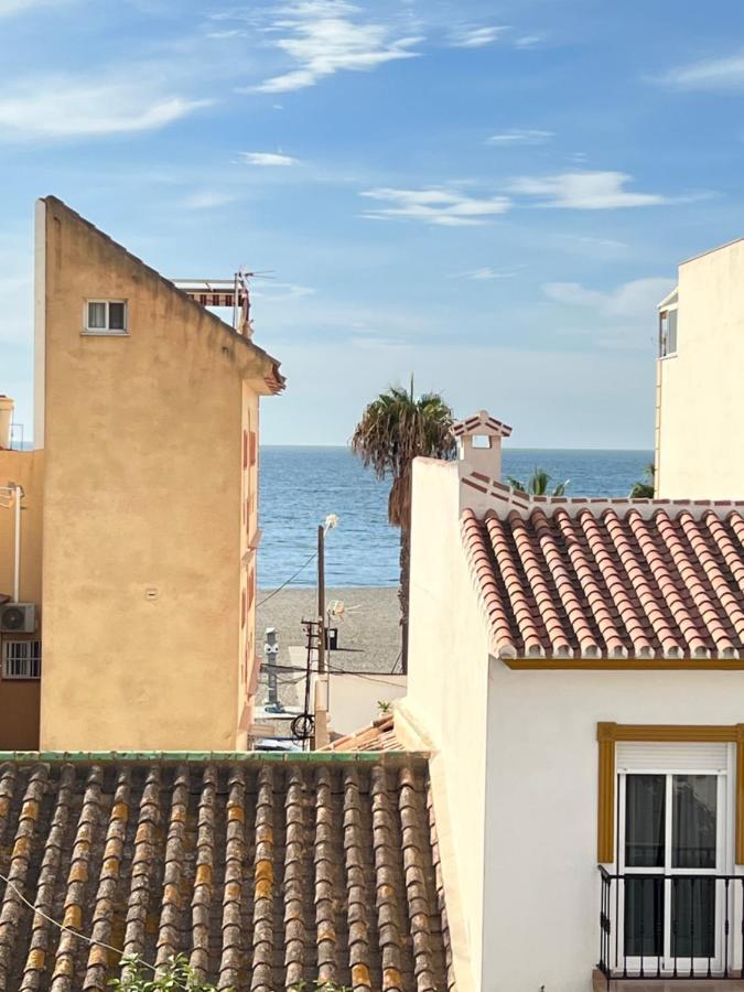Апартаменты La Casa De Lola Калета-де-Велес Экстерьер фото